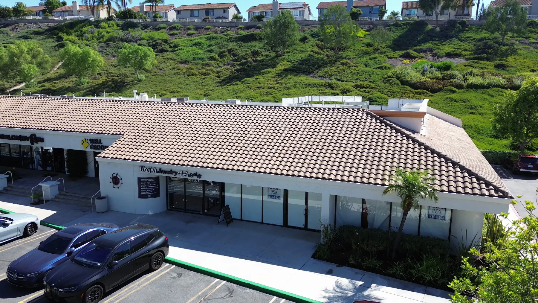 Original drone frame of the storefronts