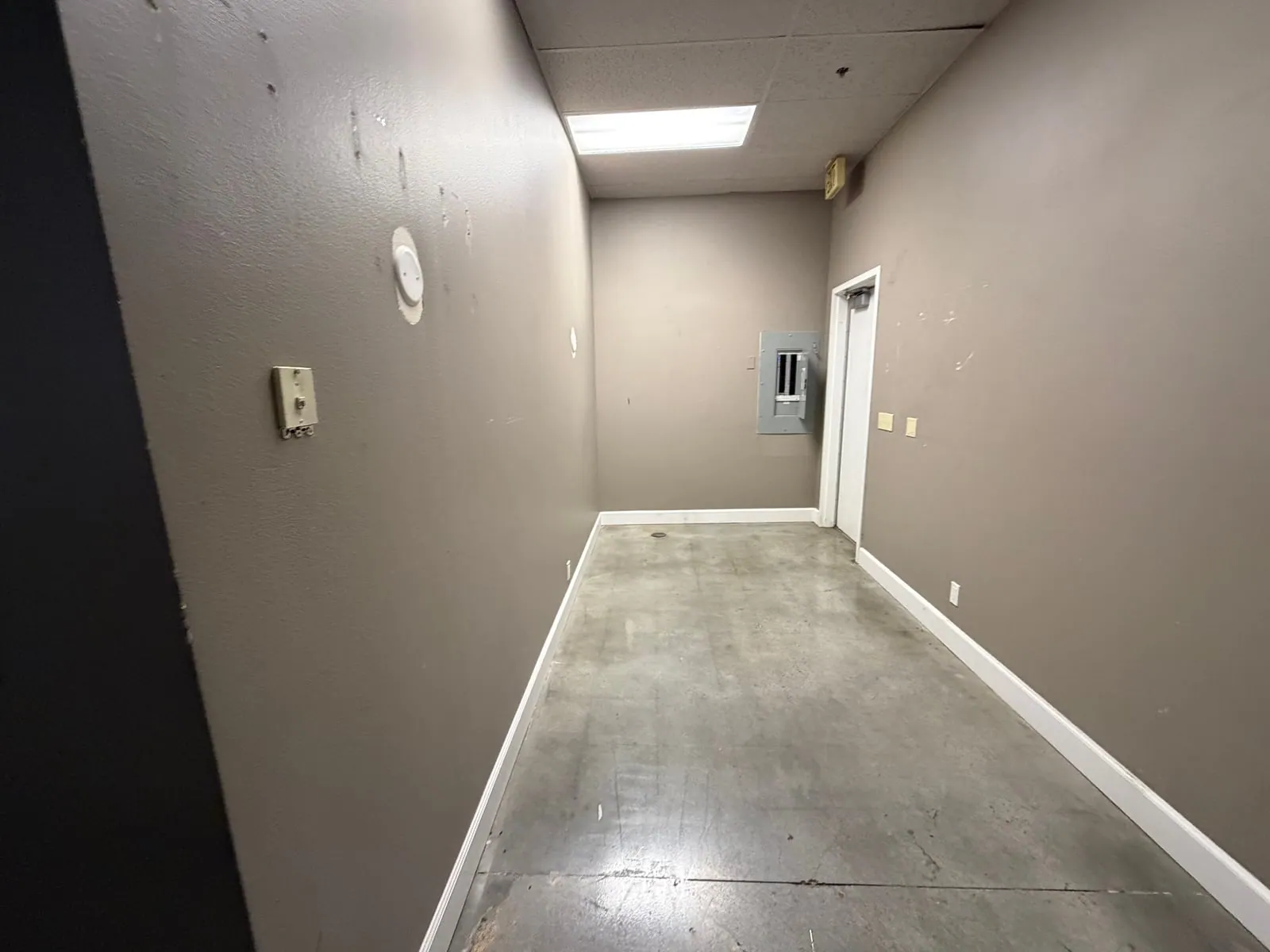 Suite C4 interior at Marbella Plaza