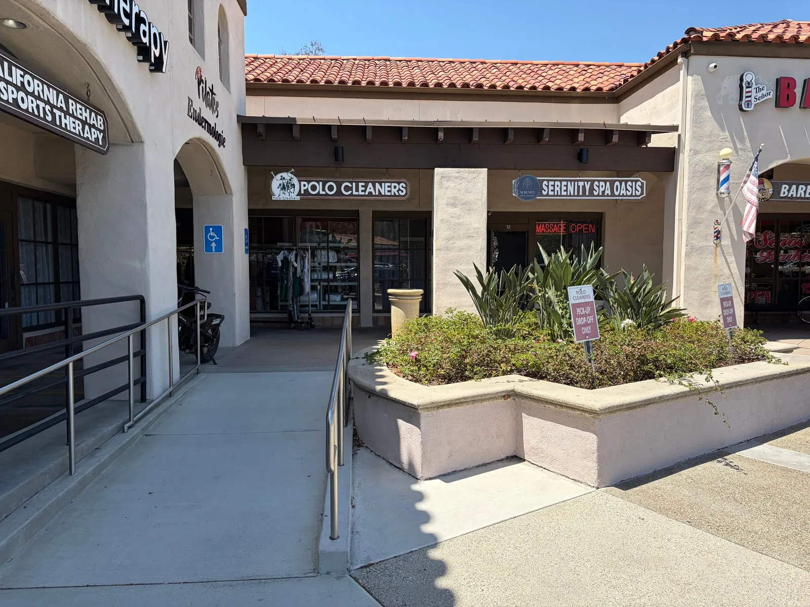 Suite C11 exterior at Marbella Plaza